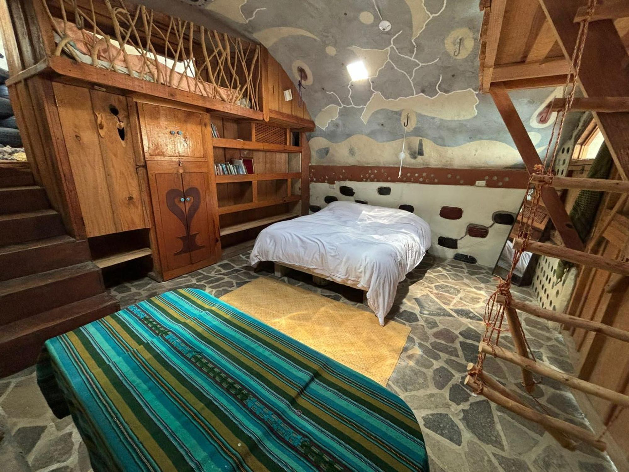 サン・マルコス・ラ・ラグナ Earthship Atitlanゲストハウス エクステリア 写真